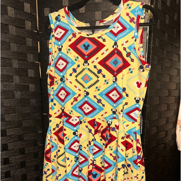 Disney Amelia ๐ with pocketsssss - Picture 1 of 10